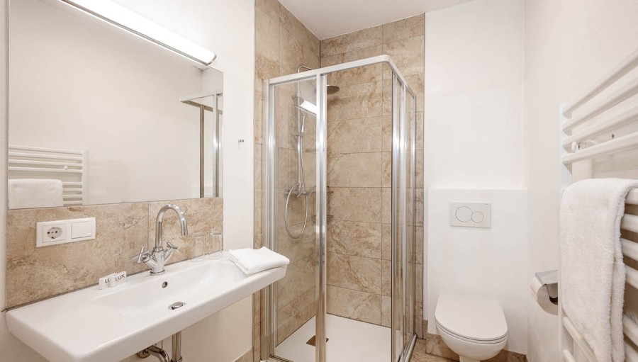 Badezimmer im Hotel Josef